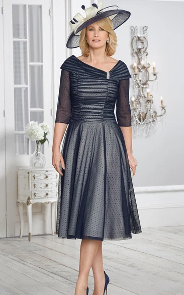 middle aged woman elegant classy cocktail dress